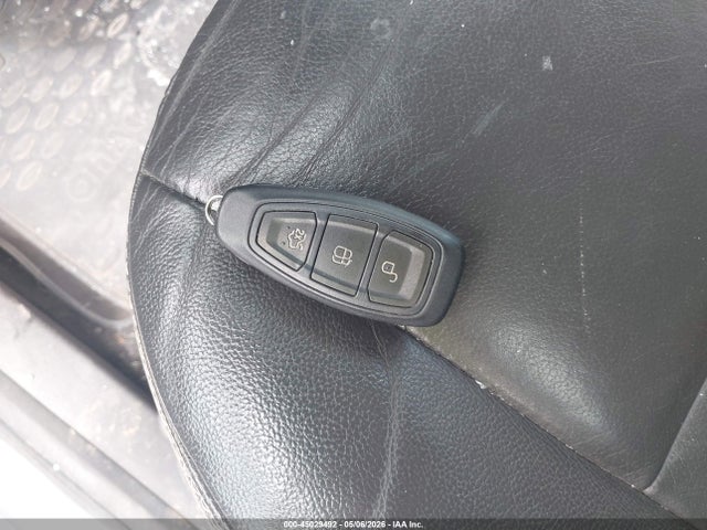 2013 Ford C-max Hybrid Sel მანქანა იყიდება აუქციონზე, vin: 1FADP5BU0DL514886, აუქციონის ნომერი: 45029492