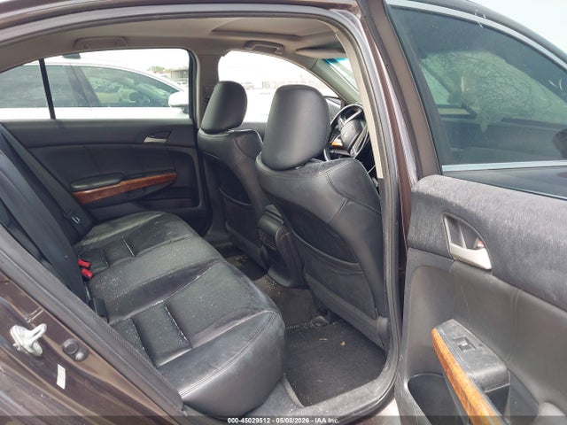 45029512 :رقم المزاد ، 1HGCP3F82BA800188 vin ، 2011 Honda Accord 3.5 Ex-l مزاد بيع