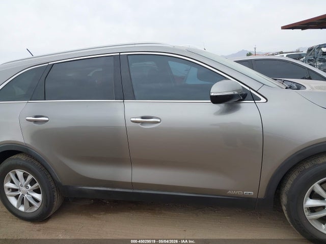 5XYPGDA52JG376187 KIA Sorento 3.3l Lx