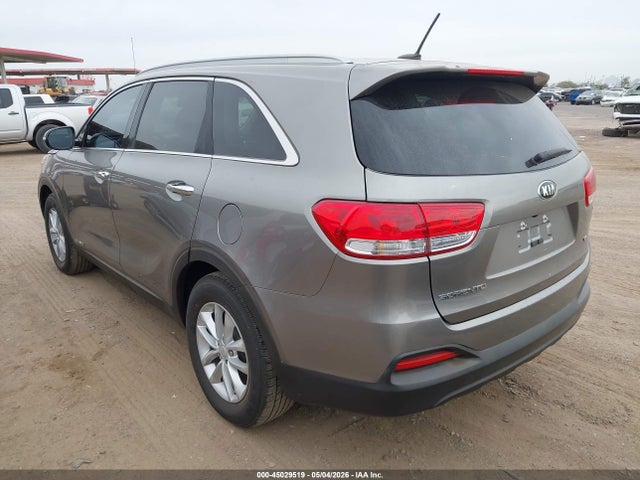 5XYPGDA52JG376187 KIA Sorento 3.3l Lx