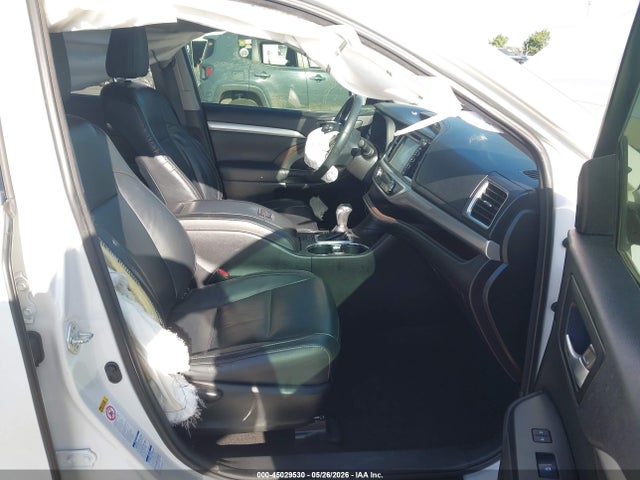 5TDJKRFH2FS214493 Toyota Highlander Xle V6