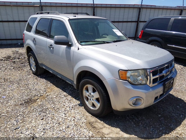 45029536 :رقم المزاد ، 1FMCU03G59KC02615 vin ، 2009 Ford Escape Xlt مزاد بيع