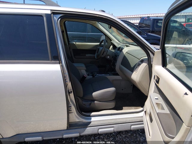 45029536 :رقم المزاد ، 1FMCU03G59KC02615 vin ، 2009 Ford Escape Xlt مزاد بيع