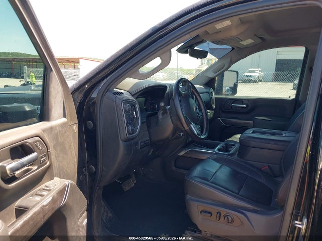 45029565 :رقم المزاد ، 1GC4YPEY0MF241805 vin ، 2021 Chevrolet Silverado 2500hd 4wd  Standard Bed Ltz مزاد بيع