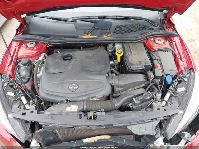 SJKCH5CR8HA020352 Infiniti Qx30 Luxury/premium