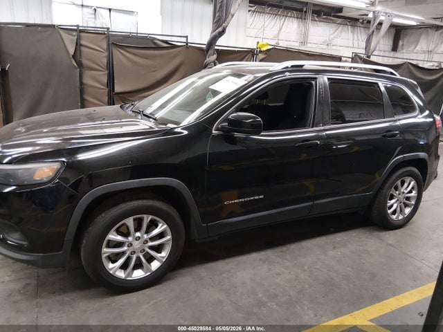 1C4PJLCB0KD145285 Jeep Cherokee Latitude Fwd