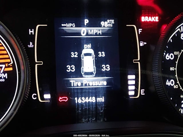 1C4PJLCB0KD145285 Jeep Cherokee Latitude Fwd