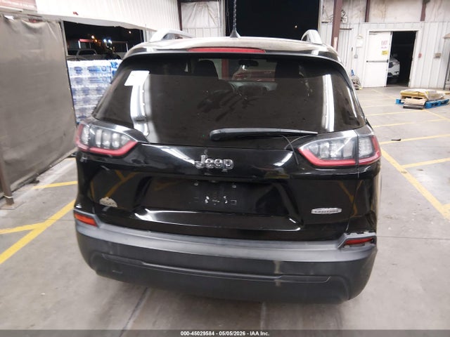 1C4PJLCB0KD145285 Jeep Cherokee Latitude Fwd