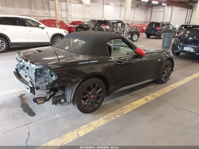 JC1NFAEKXL0144127 Fiat 124 Spider Abarth
