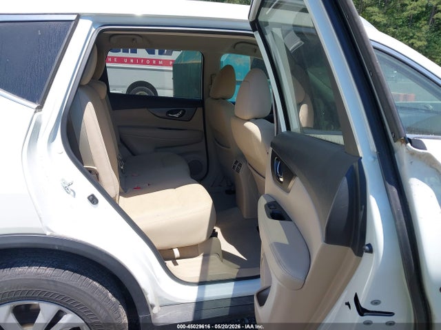 45029616 :رقم المزاد ، 5N1AT2MK4FC838134 vin ، 2015 Nissan Rogue Sv مزاد بيع