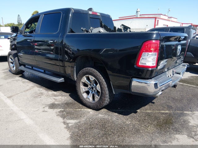 45029624 :رقم المزاد ، 1C6RREFT7KN894197 vin ، 2019 Ram 1500 Big Horn/lone Star  4x2 5'7 Box مزاد بيع