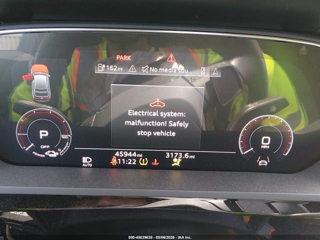 45029638 :رقم المزاد ، WA13ABGE5NB009189 vin ، 2022 Audi E-tron Sportback Prestige S Line Quattro مزاد بيع