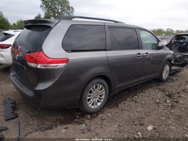 Продажа на аукционе авто 2012 Toyota Sienna Xle V6 8 Passenger, vin: 5TDYK3DC9CS208060, номер лота: 45029644