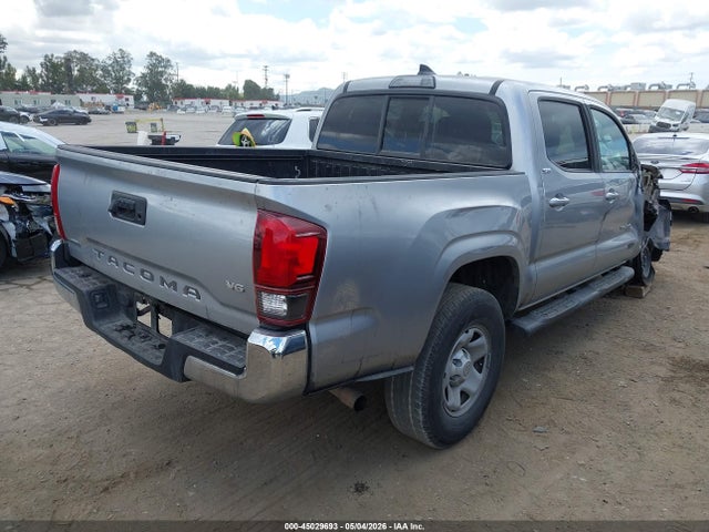 5TFAX5GN3KX155750 Toyota Tacoma Sr5