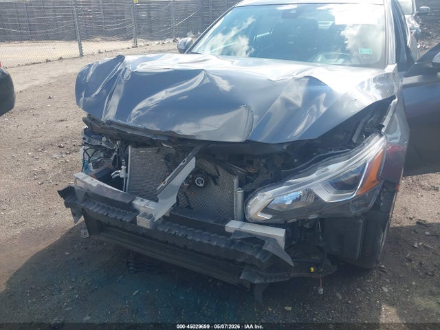 1N4BL4BV9MN356798 Nissan Altima S Fwd