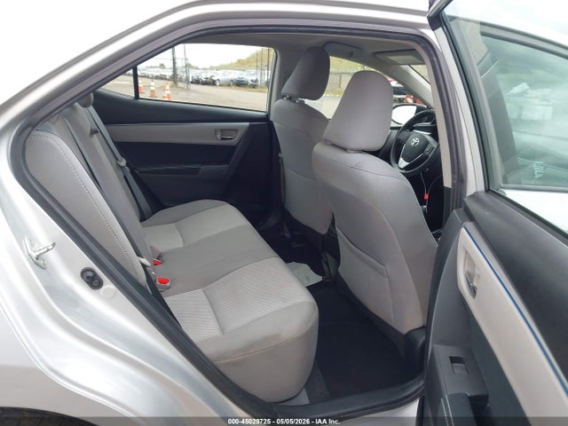 Toyota COROLLA LE 2015 5YFBURHE3FP232446 Image 8