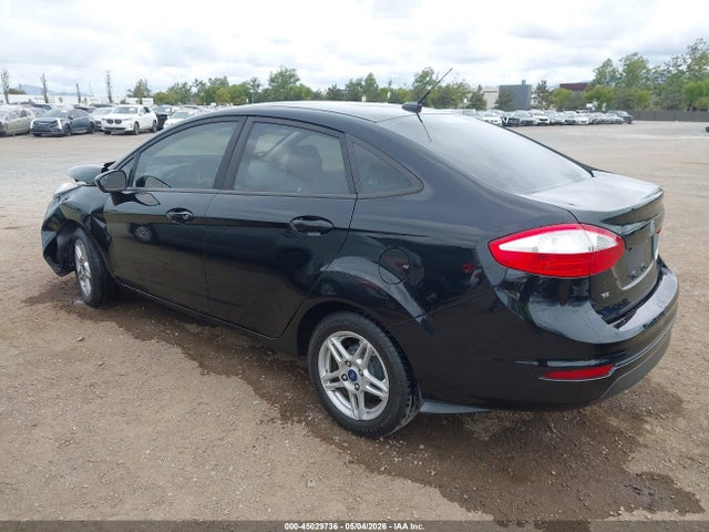 Ford FIESTA SE 2018 3FADP4BJ6JM126507 Image 3