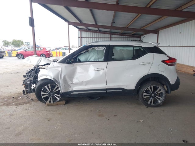 3N1CP5DV1LL485111 Nissan Kicks Sr Xtronic Cvt