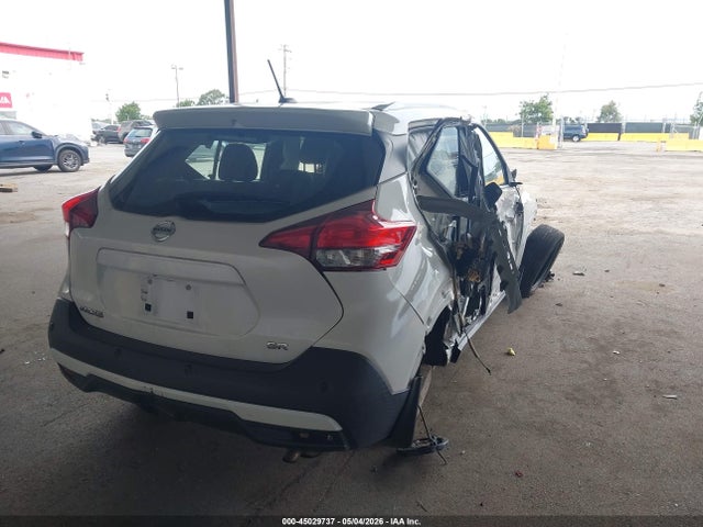 3N1CP5DV1LL485111 Nissan Kicks Sr Xtronic Cvt