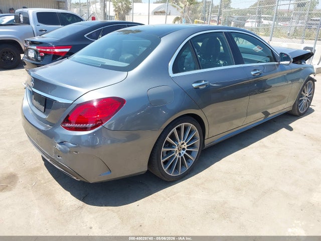 45029740 :رقم المزاد ، 55SWF8DB8KU298254 vin ، 2019 Mercedes-benz C 300 مزاد بيع