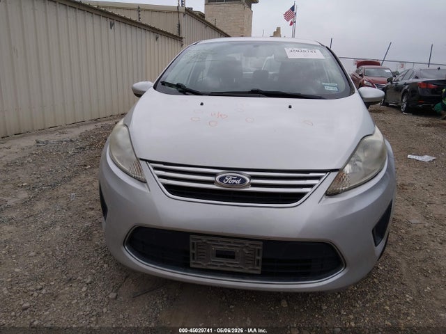 45029741 :رقم المزاد ، 3FADP4BJ6BM189544 vin ، 2011 Ford Fiesta Se مزاد بيع