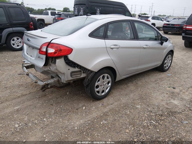 45029741 :رقم المزاد ، 3FADP4BJ6BM189544 vin ، 2011 Ford Fiesta Se مزاد بيع