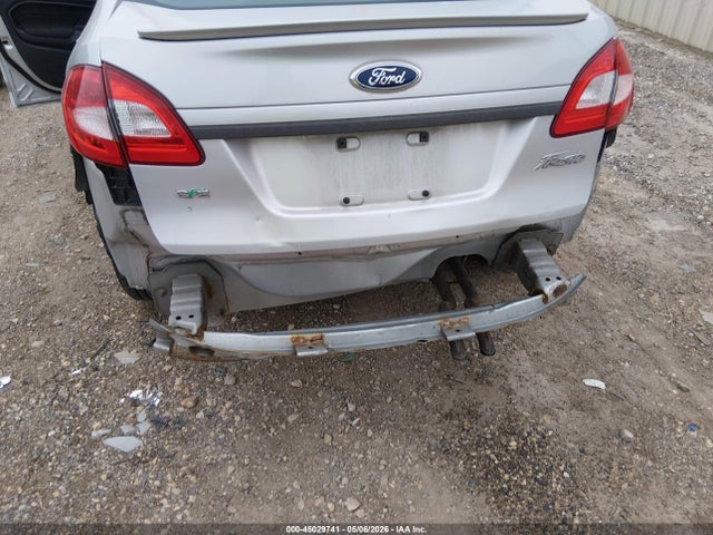 45029741 :رقم المزاد ، 3FADP4BJ6BM189544 vin ، 2011 Ford Fiesta Se مزاد بيع