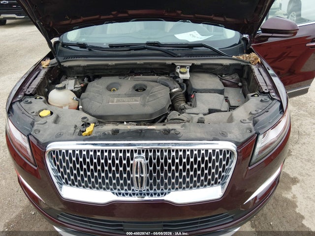 45029747 :رقم المزاد ، 5LMCJ3D90KUL25675 vin ، 2019 Lincoln Mkc Reserve مزاد بيع