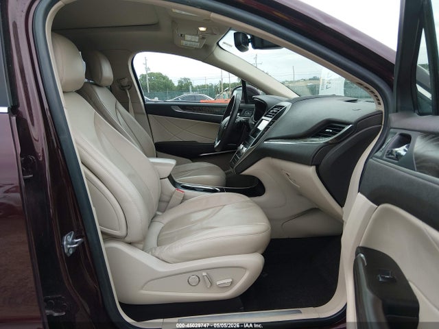 45029747 :رقم المزاد ، 5LMCJ3D90KUL25675 vin ، 2019 Lincoln Mkc Reserve مزاد بيع