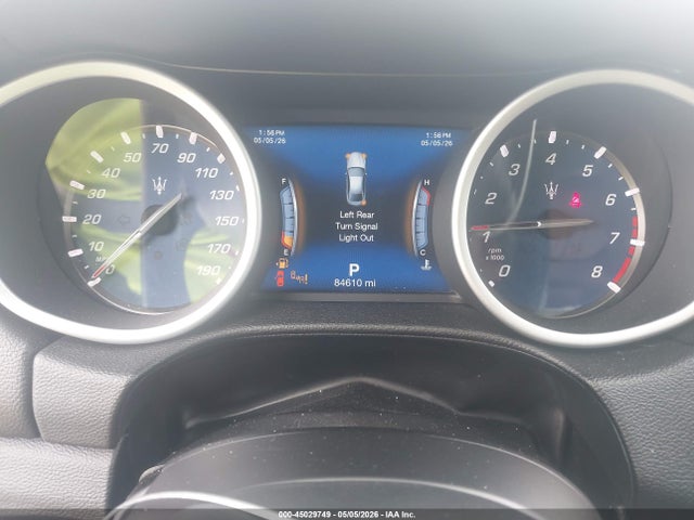 45029749 :رقم المزاد ، ZAM57XSA6J1300522 vin ، 2018 Maserati Ghibli مزاد بيع