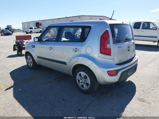 45029772 :رقم المزاد ، KNDJT2A58C7353177 vin ، 2012 Kia Soul مزاد بيع