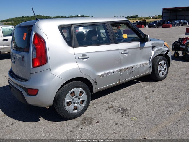 45029772 :رقم المزاد ، KNDJT2A58C7353177 vin ، 2012 Kia Soul مزاد بيع