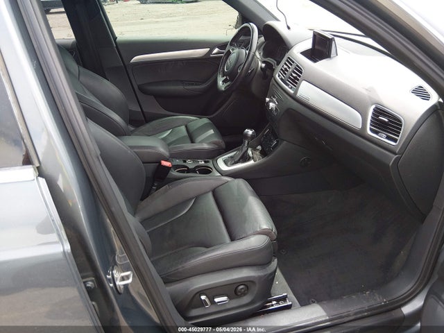 45029777 :رقم المزاد ، WA1JCCFS2HR007829 vin ، 2017 Audi Q3 2.0t Premium مزاد بيع