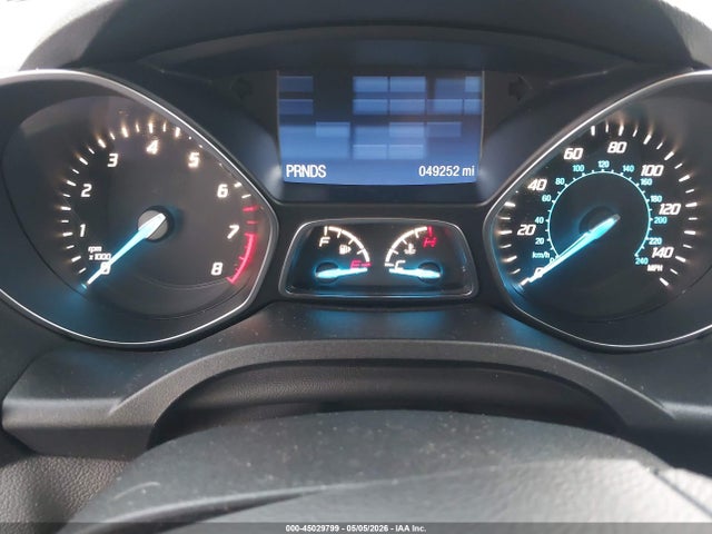 2015 Ford Escape S მანქანა იყიდება აუქციონზე, vin: 1FMCU0F75FUA09117, აუქციონის ნომერი: 45029799