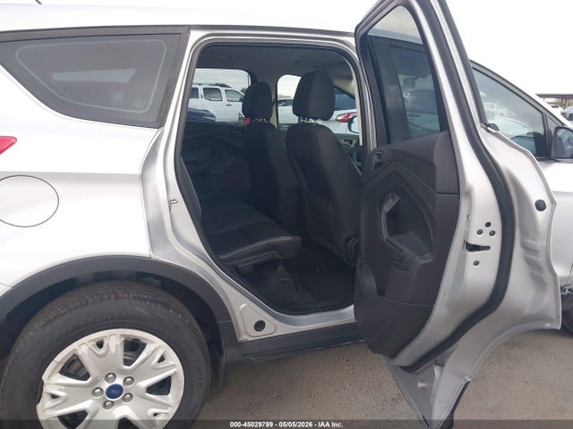 2015 Ford Escape S მანქანა იყიდება აუქციონზე, vin: 1FMCU0F75FUA09117, აუქციონის ნომერი: 45029799