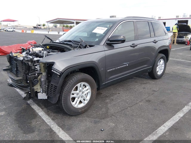 1C4RJHAG5SC362440 Jeep Grand Cherokee Laredo 4x4