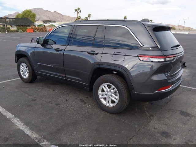 1C4RJHAG5SC362440 Jeep Grand Cherokee Laredo 4x4