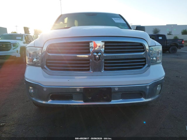 1C6RR6GT0JS169321 RAM 1500 Big Horn 4x2 6&#039;4 Box