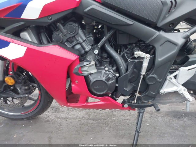 MLHRH1550R5001317 Honda CBR650 R