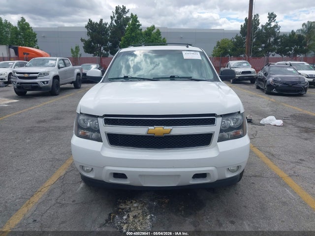 1GNSCJE00ER122981 Chevrolet Suburban 1500 Lt
