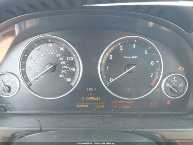 2011 Bmw 528i მანქანა იყიდება აუქციონზე, vin: WBAFR1C52BC746896, აუქციონის ნომერი: 45029855
