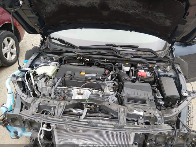 2HGFC2F57JH559589 Honda Civic Lx
