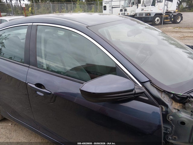 2HGFC2F57JH559589 Honda Civic Lx