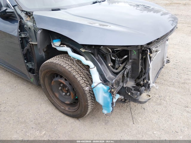 2HGFC2F57JH559589 Honda Civic Lx