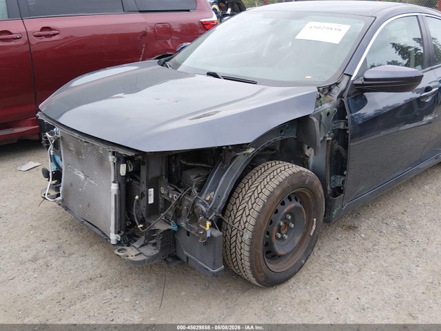 2HGFC2F57JH559589 Honda Civic Lx