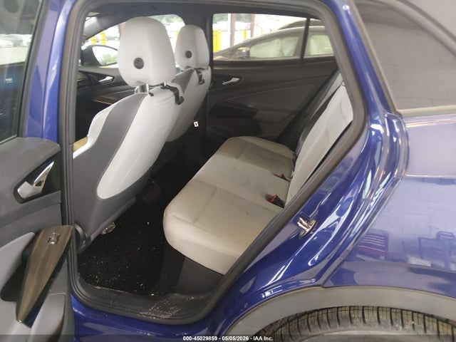WVGTMPE25MP033895 Volkswagen ID.4 PRO S