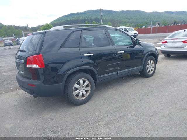 45029861 :رقم المزاد ، 5XYKT3A13BG076107 vin ، 2011 Kia Sorento Lx مزاد بيع