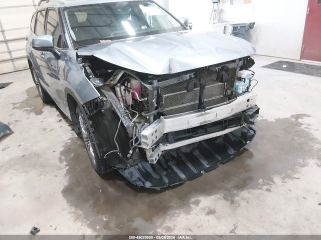 Aukcja sprzedaży 2021 Toyota Highlander Hybrid Platinum, vin: 5TDEBRCH3MS058399, numer aukcji: 45029900