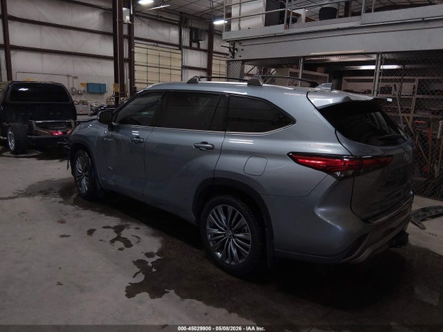Aukcja sprzedaży 2021 Toyota Highlander Hybrid Platinum, vin: 5TDEBRCH3MS058399, numer aukcji: 45029900