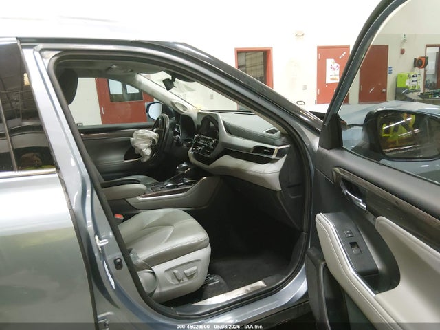 Aukcja sprzedaży 2021 Toyota Highlander Hybrid Platinum, vin: 5TDEBRCH3MS058399, numer aukcji: 45029900